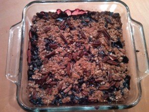 baked blueberry crisp