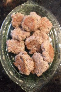 Platter of turkey sausage patties.